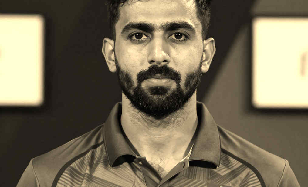 ভুবনেশ্বর কুমারকে বসিয়ে দেওয়া নিয়ে আকাশ চোপড়ার মন্তব্য ঘিরে প্রশ্ন: ম্যানেজমেন্টের অবস্থান কি সত্যিই প্রমাণিত?