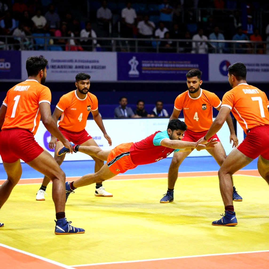 টপ-থ্রি নিয়মে বেঁচে যাওয়া ২-২: নাগোয়ায় পারিতোষ আর পাজল-ইস্পোর্টসের ছায়া-মেটা